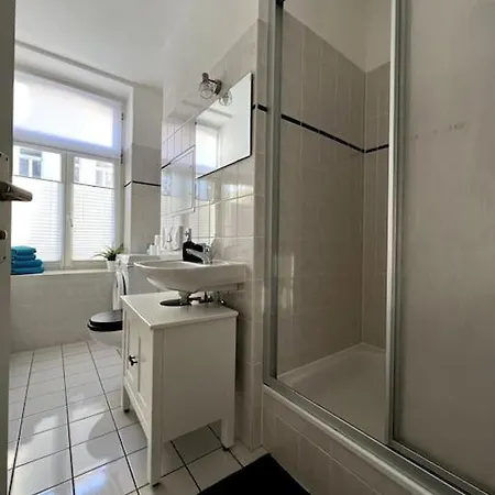 R&l Karl-heine-strasse Og Leipzig